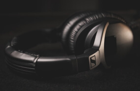 Studio freelance voice over studio gear headphone