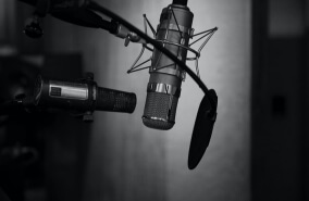 Studio freelance voice over studio gear mic